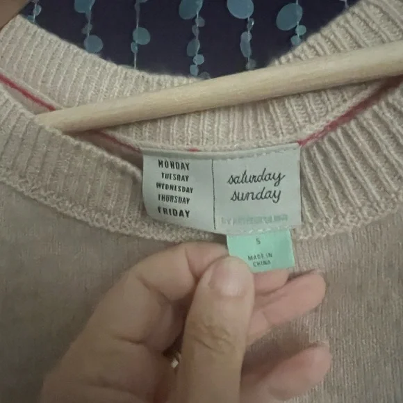 Free People cashmere PEACE sweater size S EUC - Picture 2 of 3